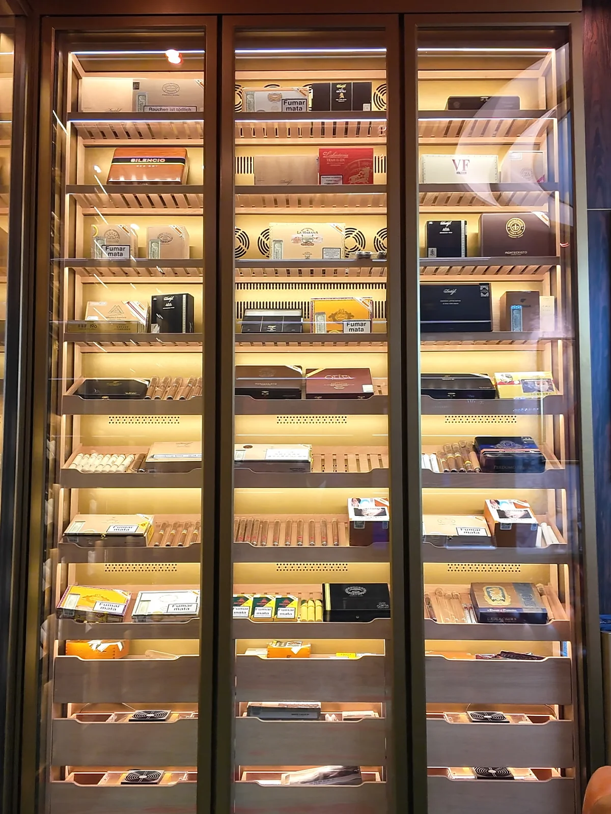 Shanghai Bund Private Club Wine and Cigar Cabinet - Image 4