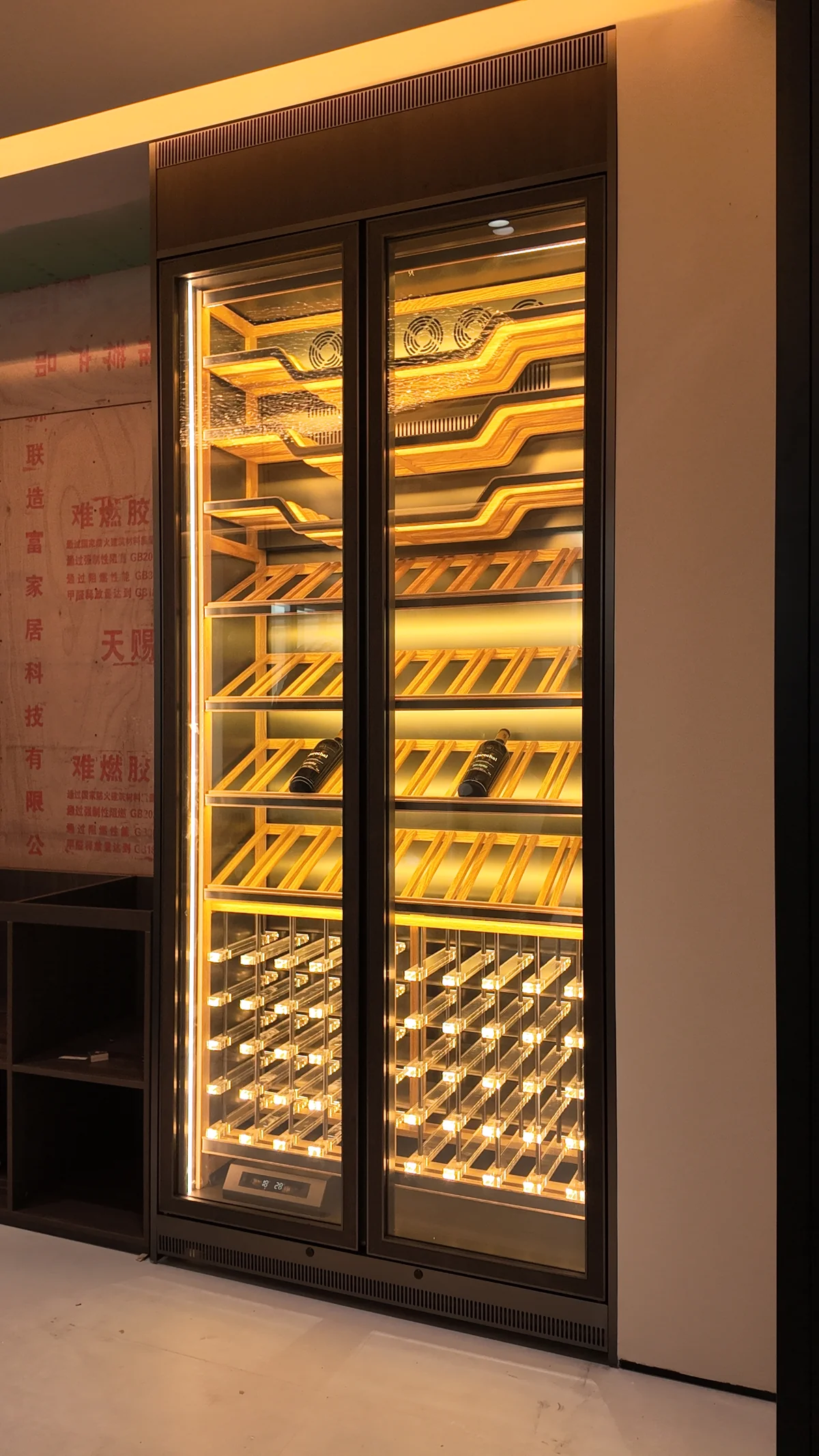 Exclusive Members Club Lounge - Image 2